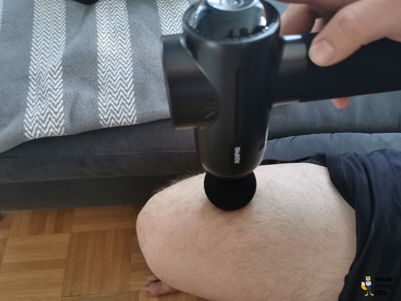 pistolet massage renpho genou